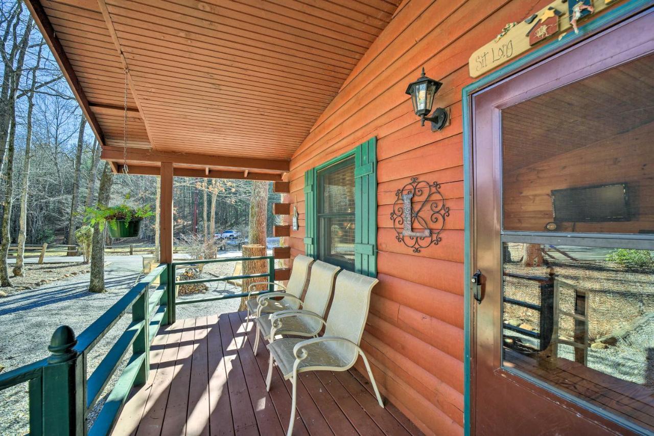 Franklin Cabin With Porch Near Hiking And Waterfalls! Buitenkant foto