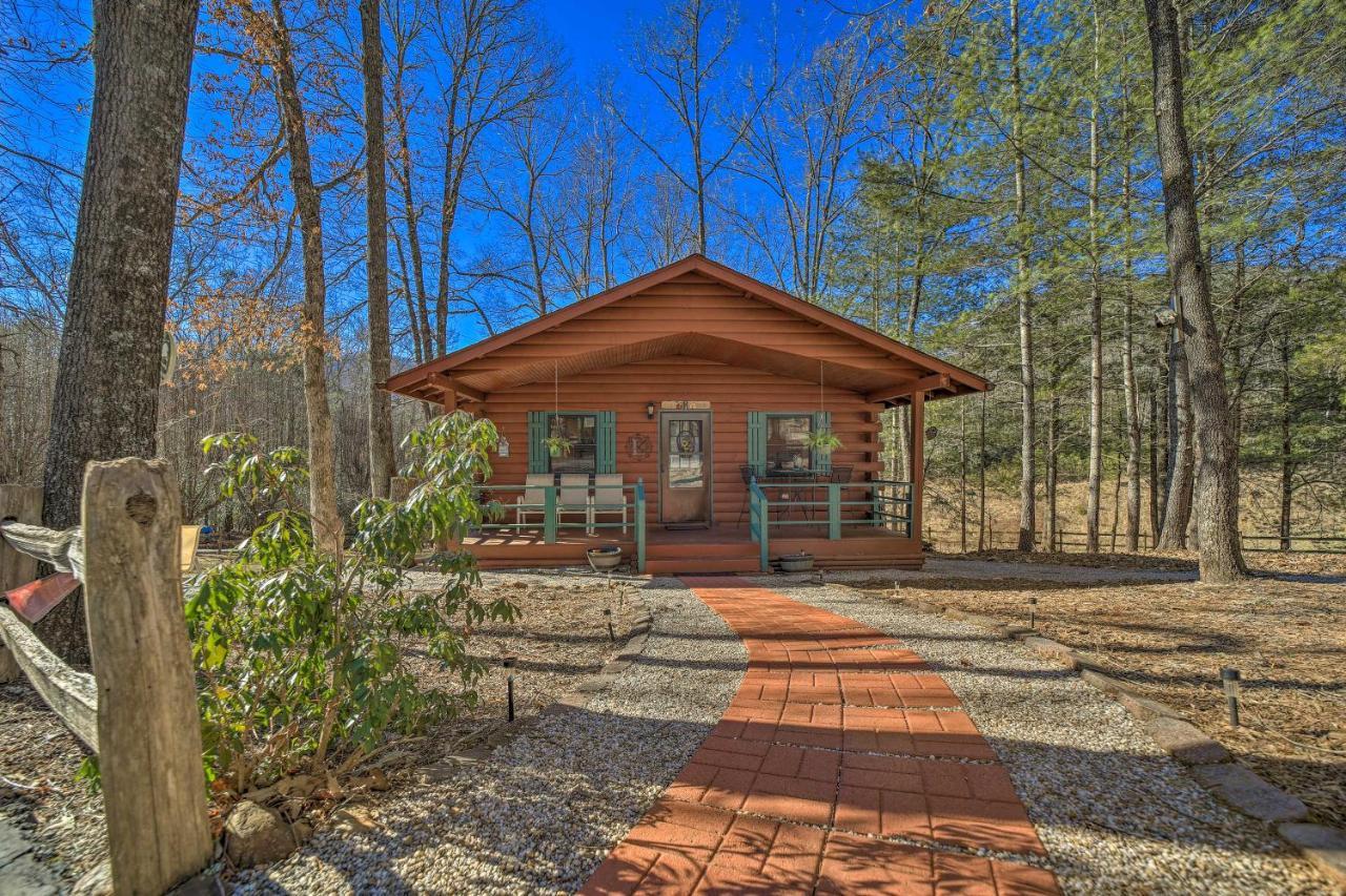 Franklin Cabin With Porch Near Hiking And Waterfalls! Buitenkant foto